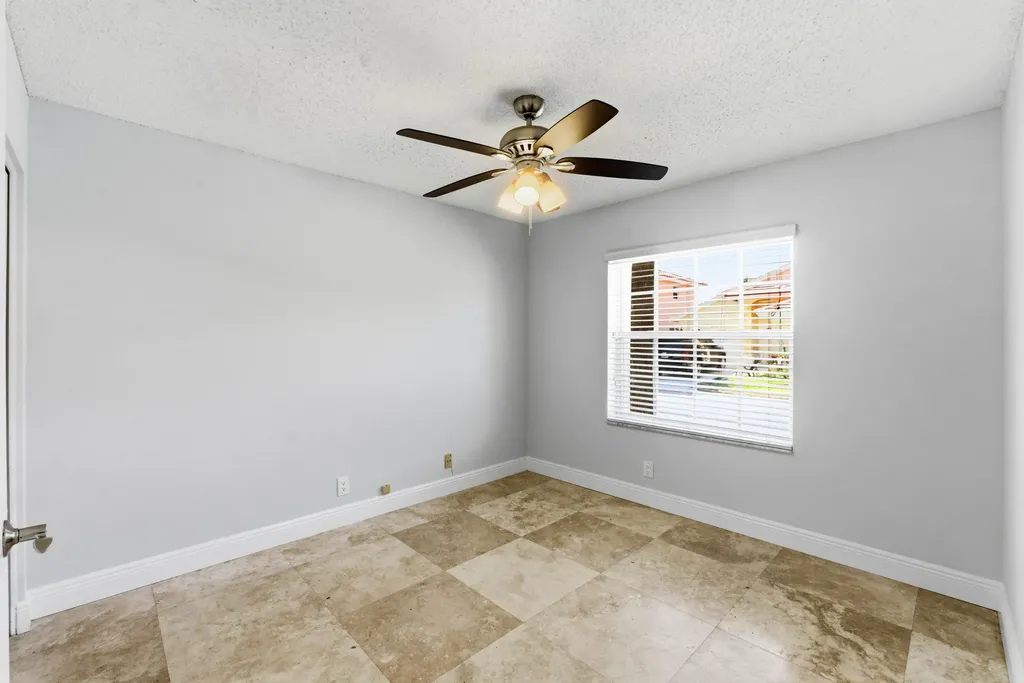 10781 Cypress Lake Terrace Boca Raton FL 33498