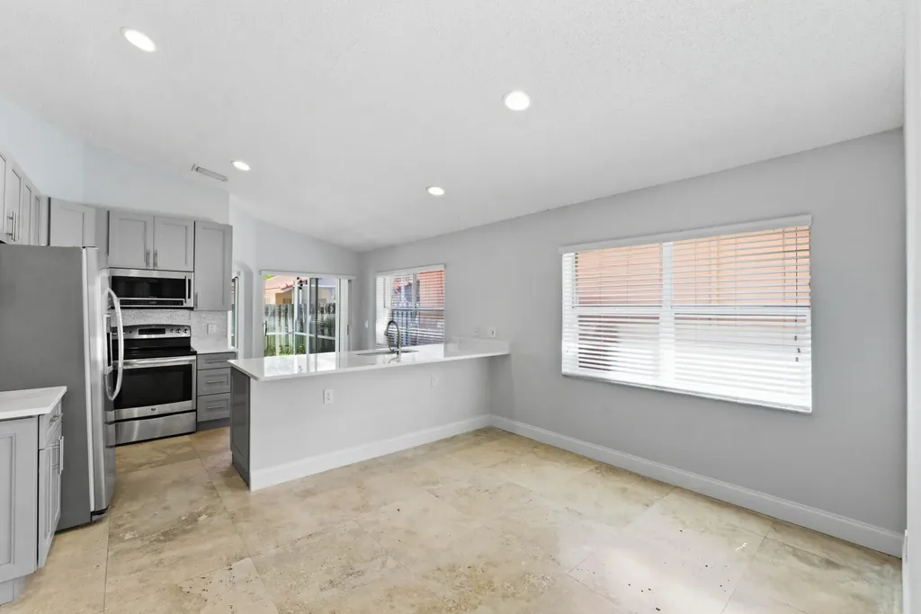 10781 Cypress Lake Terrace Boca Raton FL 33498