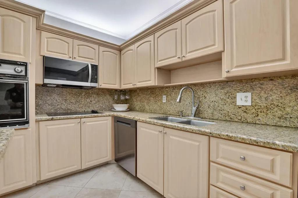 2851 S Ocean Boulevard Boca Raton FL 33432