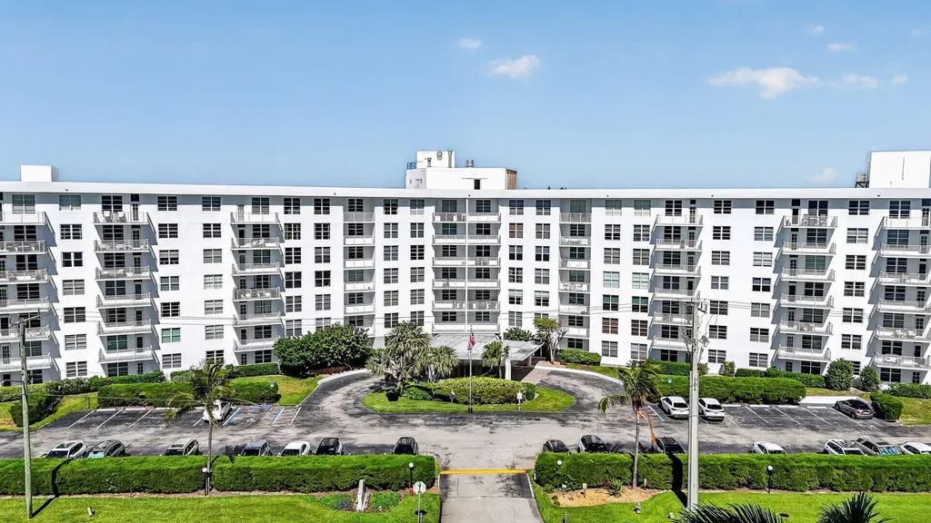 2851 S Ocean Boulevard Boca Raton FL 33432