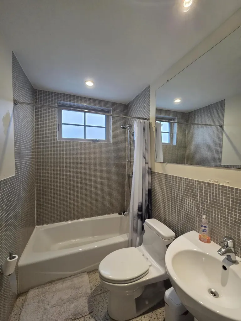 1045 Lenox Avenue Miami Beach FL 33139