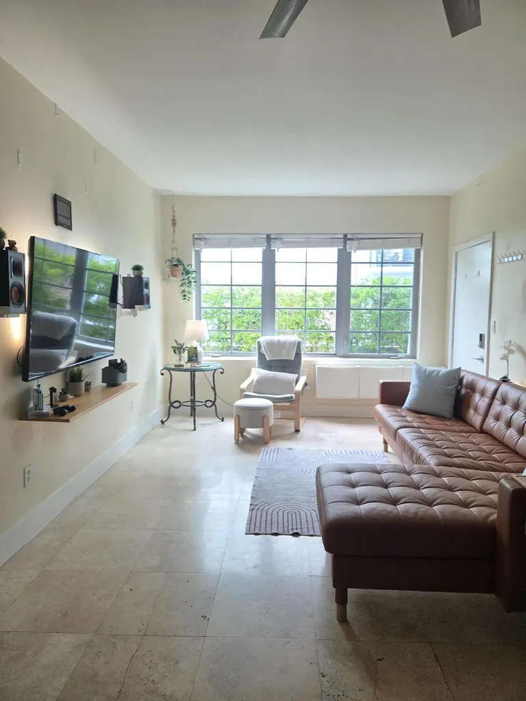 1045 Lenox Avenue Miami Beach FL 33139