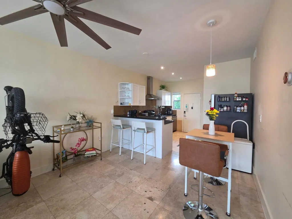 1045 Lenox Avenue Miami Beach FL 33139