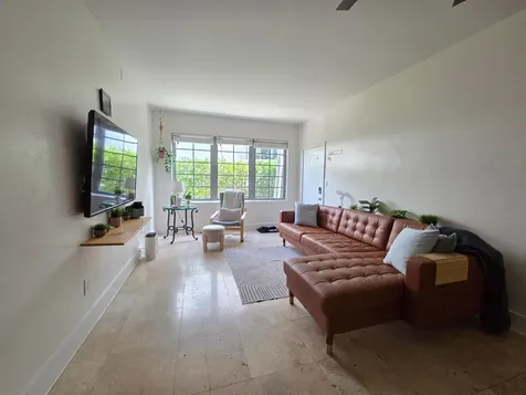 1045 Lenox Avenue Miami Beach FL 33139