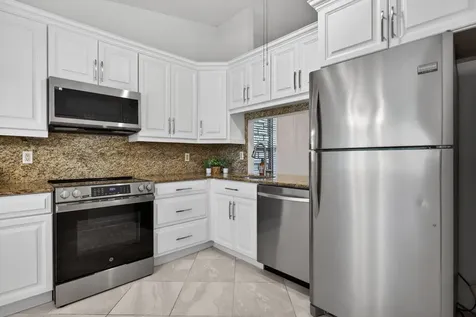 3254 Carambola Circle S Coconut Creek FL 33066