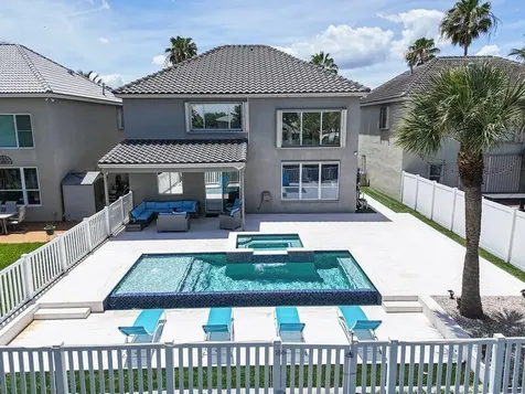 5808 N Plum Bay Parkway Tamarac FL 33321