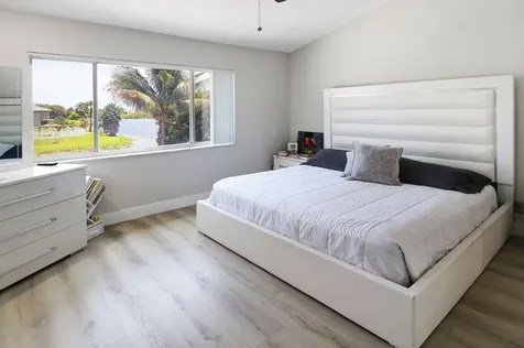 5808 N Plum Bay Parkway Tamarac FL 33321