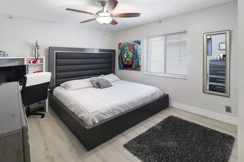 5808 N Plum Bay Parkway Tamarac FL 33321