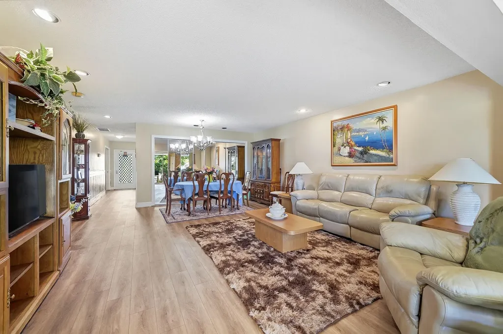 1840 NW 13th Street Delray Beach FL 33445