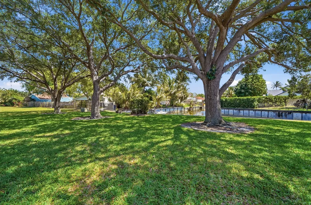 1840 NW 13th Street Delray Beach FL 33445