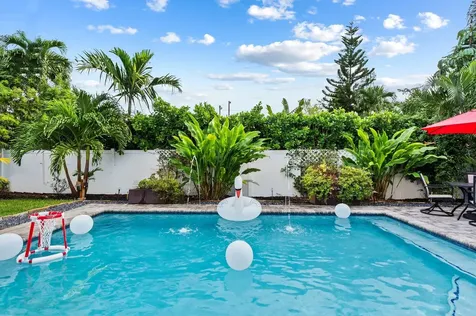 2640 NW 9th Lane Wilton Manors FL 33311