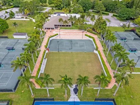 2514 Windsor Way Court Wellington FL 33414