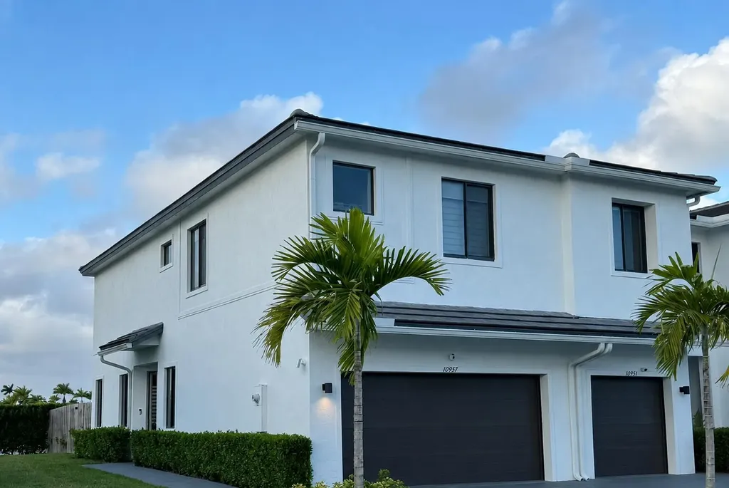 10957 SW 232nd Terrace Homestead FL 33032