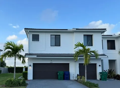 10957 SW 232nd Terrace Homestead FL 33032
