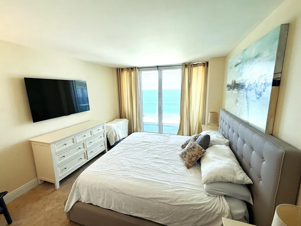 333 NE 21st Avenue Deerfield Beach FL 33441