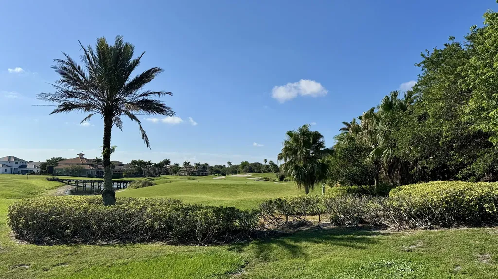114 SE Via Verona Port St Lucie FL 34984