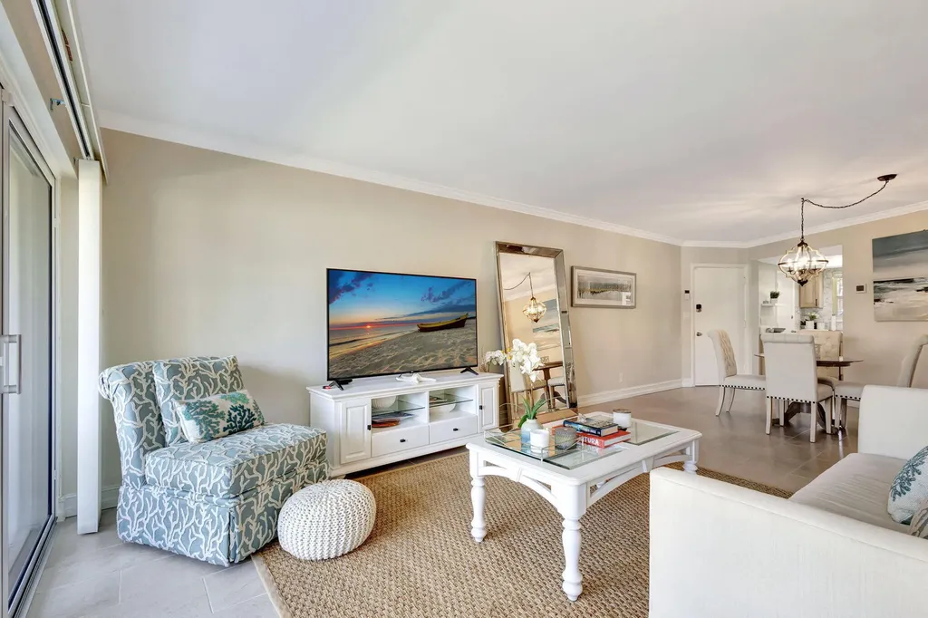 68 Yacht Club Drive North Palm Beach FL 33408