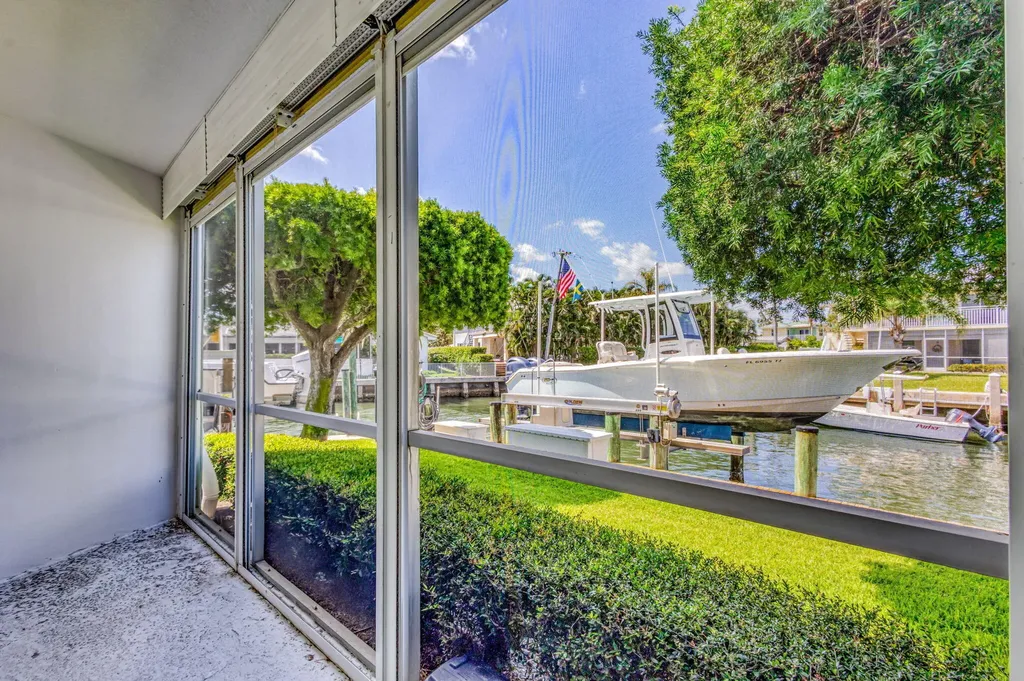 68 Yacht Club Drive North Palm Beach FL 33408