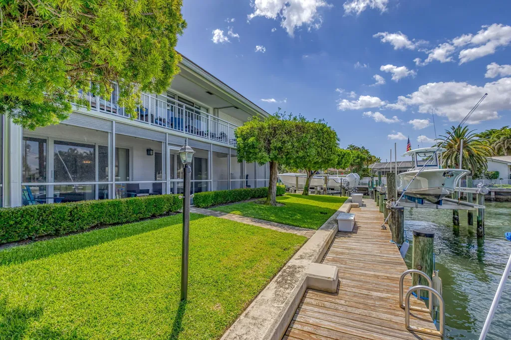 68 Yacht Club Drive North Palm Beach FL 33408