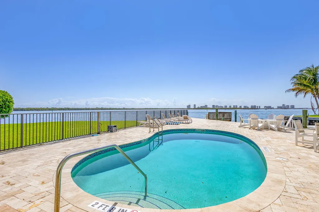 68 Yacht Club Drive North Palm Beach FL 33408