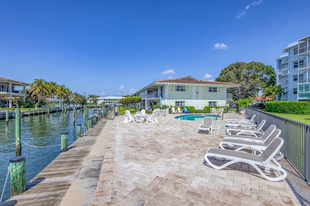 68 Yacht Club Drive North Palm Beach FL 33408
