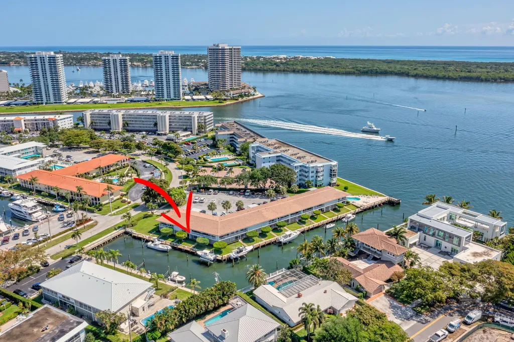 68 Yacht Club Drive North Palm Beach FL 33408