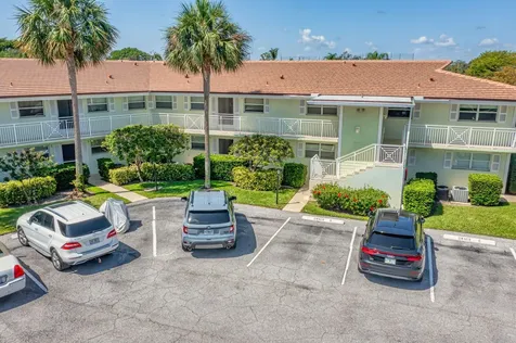 68 Yacht Club Drive North Palm Beach FL 33408