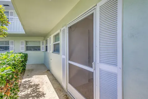 68 Yacht Club Drive North Palm Beach FL 33408