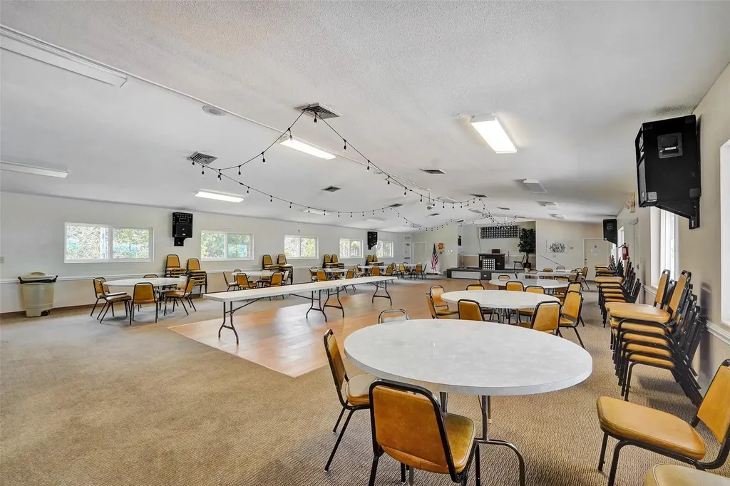 1300 N 12th Court Hollywood FL 33019