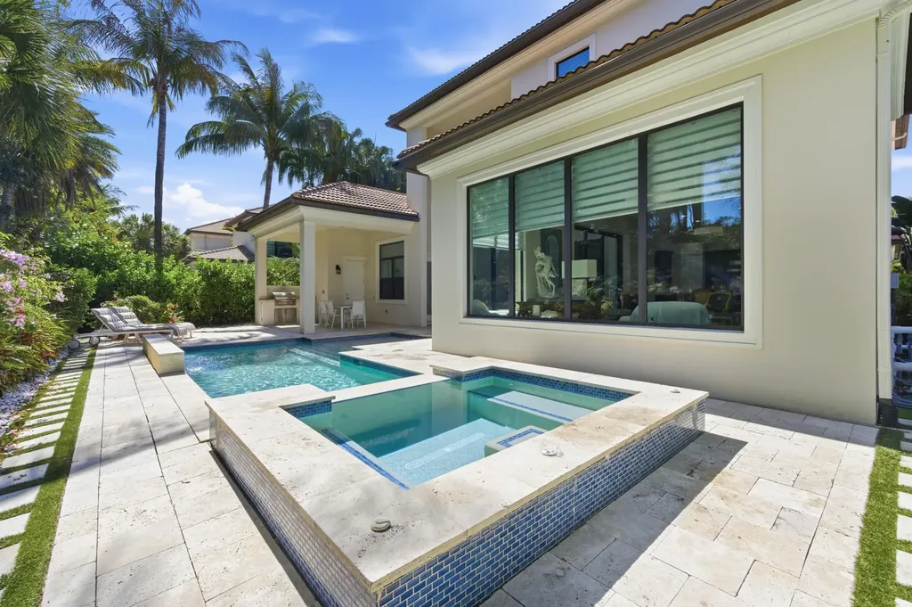 165 Gardenia Isle Drive Palm Beach Gardens FL 33418