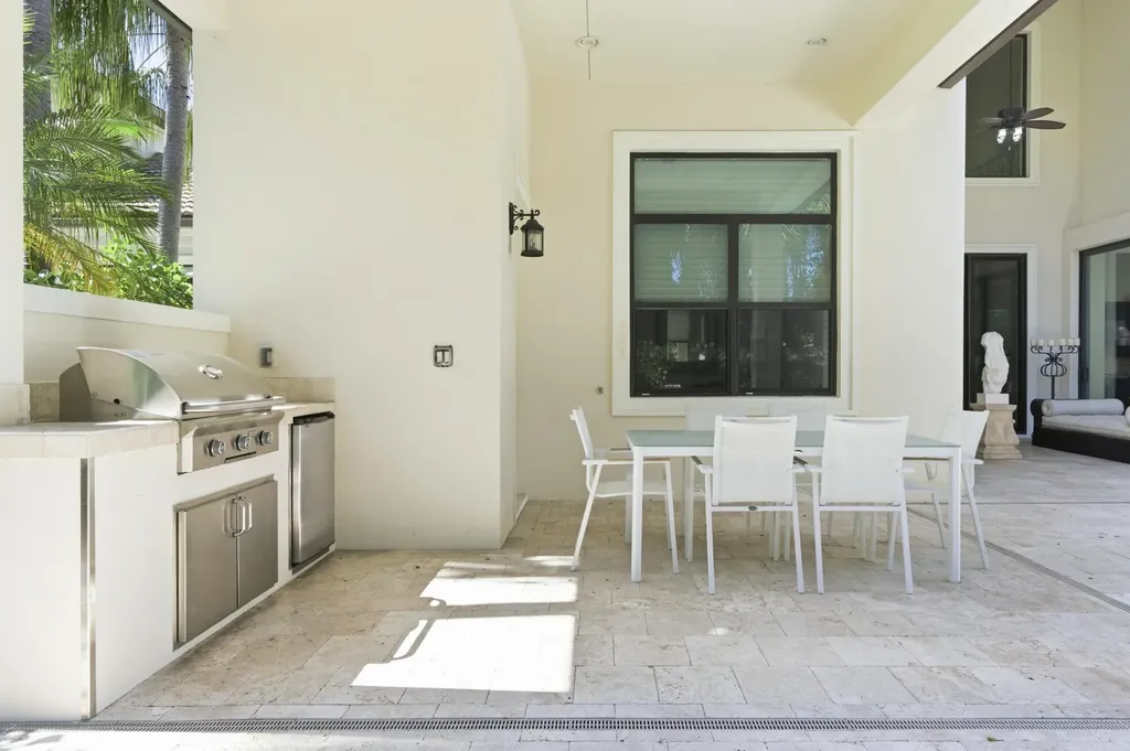 165 Gardenia Isle Drive Palm Beach Gardens FL 33418