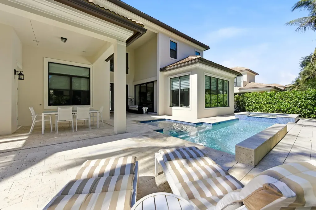 165 Gardenia Isle Drive Palm Beach Gardens FL 33418