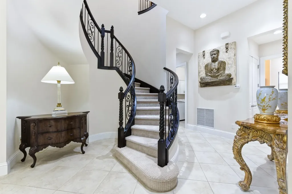 165 Gardenia Isle Drive Palm Beach Gardens FL 33418
