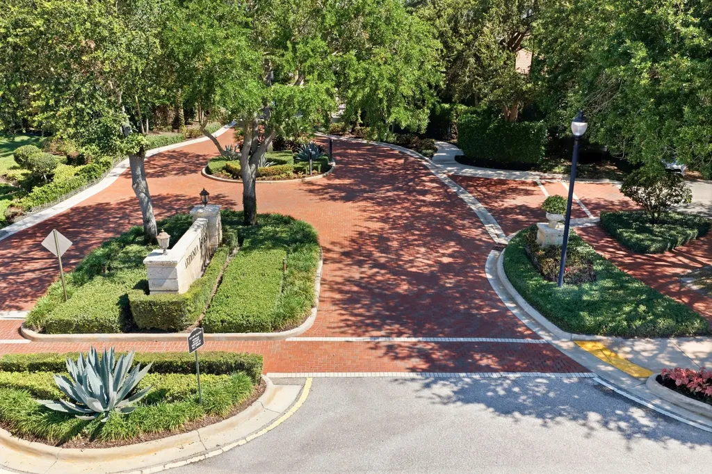 165 Gardenia Isle Drive Palm Beach Gardens FL 33418