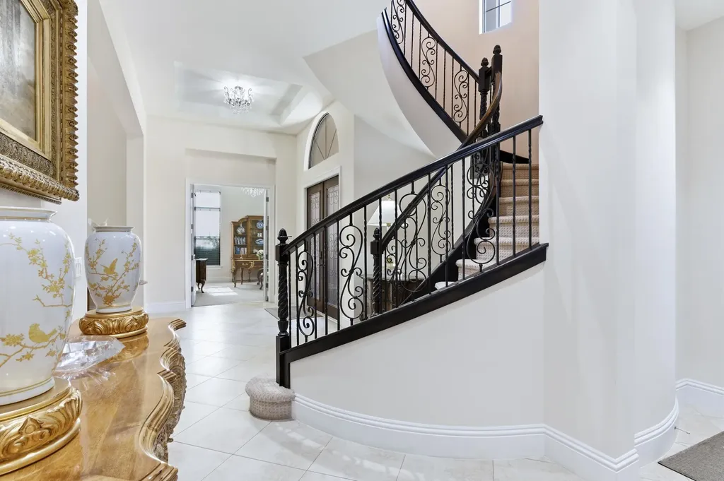 165 Gardenia Isle Drive Palm Beach Gardens FL 33418