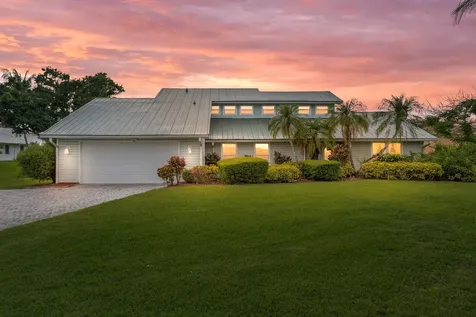 2415 NW Cove View Stuart FL 34994