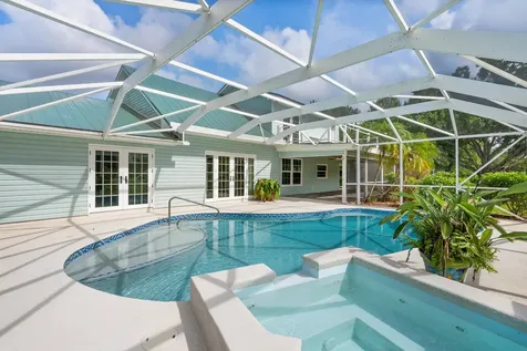 2415 NW Cove View Stuart FL 34994