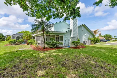 2415 NW Cove View Stuart FL 34994