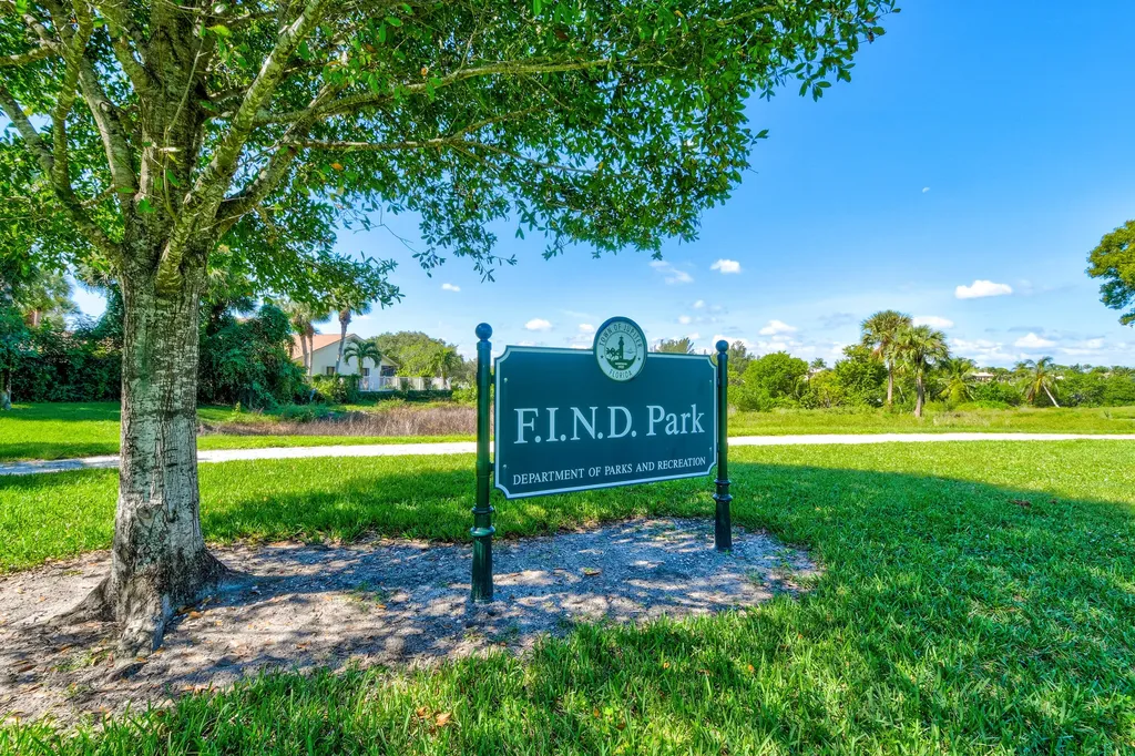 137 Harbourside Circle Jupiter FL 33477