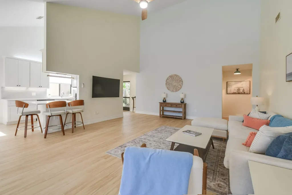 137 Harbourside Circle Jupiter FL 33477