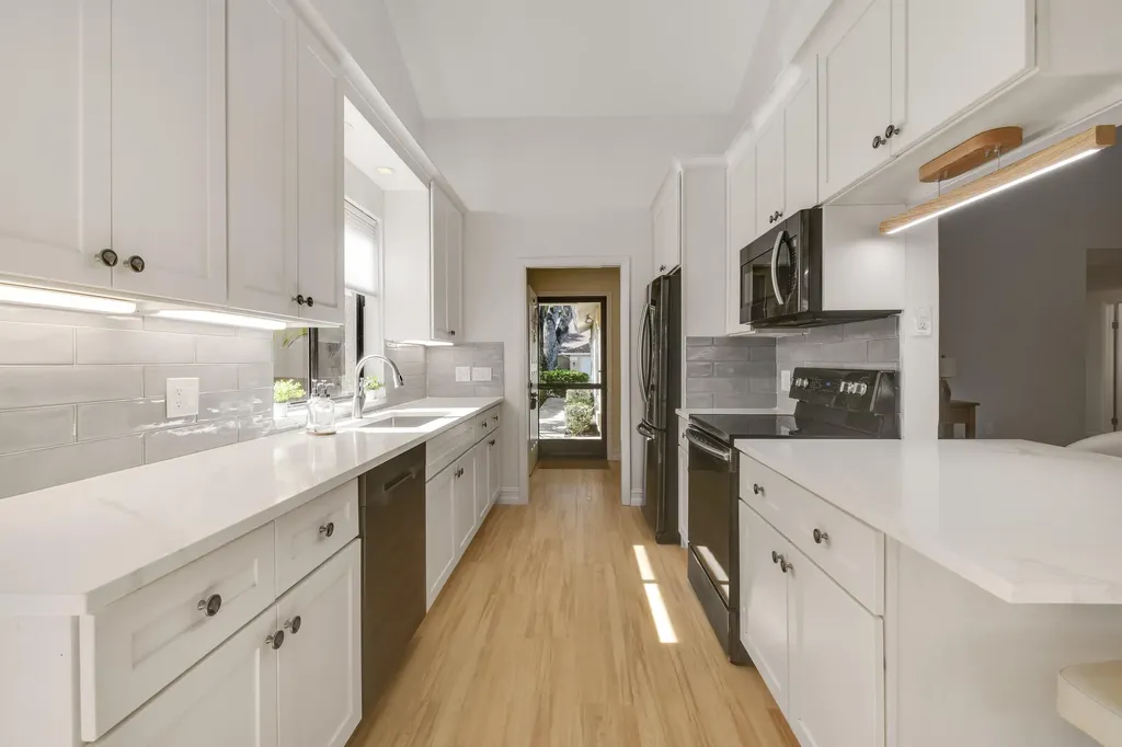 137 Harbourside Circle Jupiter FL 33477