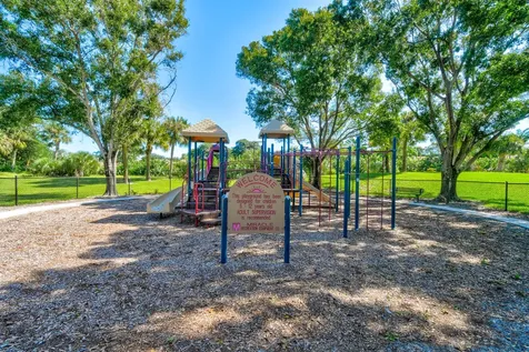 137 Harbourside Circle Jupiter FL 33477