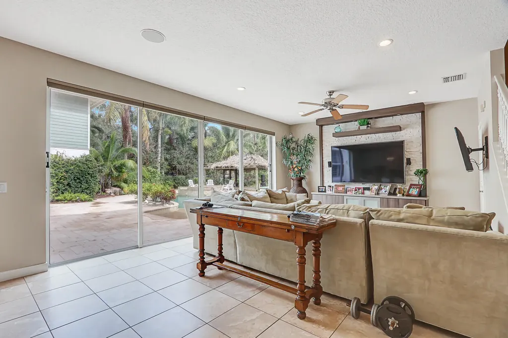 101 Saint Pierre Way Jupiter FL 33458