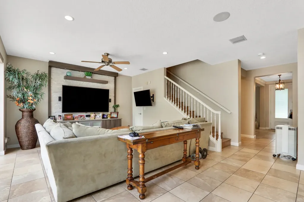 101 Saint Pierre Way Jupiter FL 33458