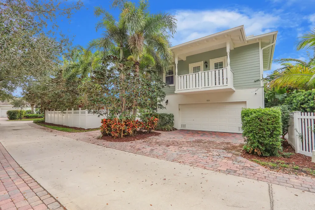101 Saint Pierre Way Jupiter FL 33458