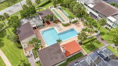 2532 S Boundbrook Drive S Palm Springs FL 33406