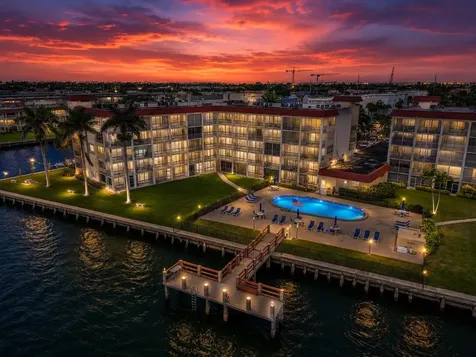 100 Paradise Harbour Boulevard North Palm Beach FL 33408