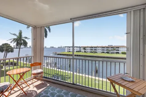 100 Paradise Harbour Boulevard North Palm Beach FL 33408