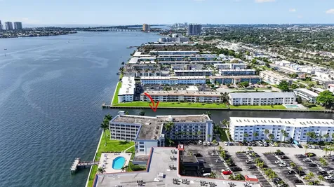 100 Paradise Harbour Boulevard North Palm Beach FL 33408