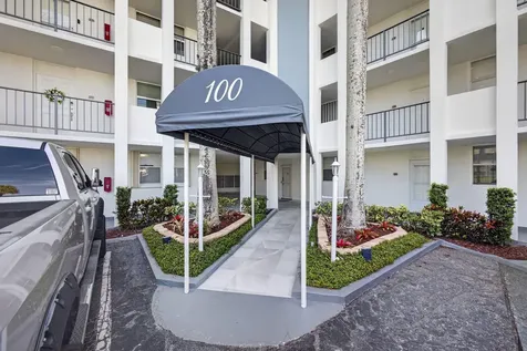 100 Paradise Harbour Boulevard North Palm Beach FL 33408